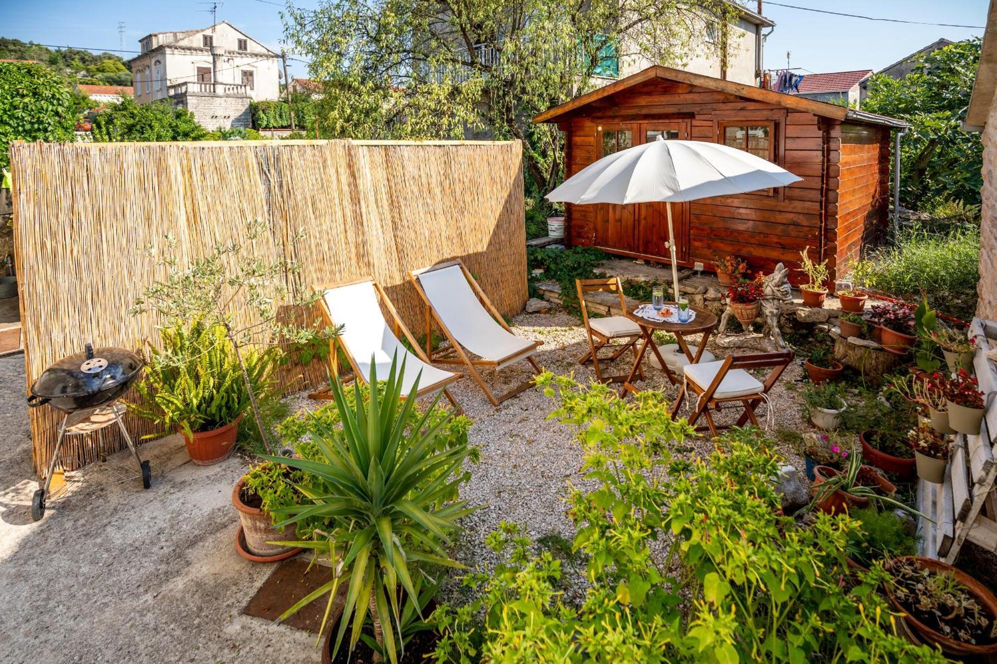 Zrnovo Stone House Harmony 아파트 외부 사진